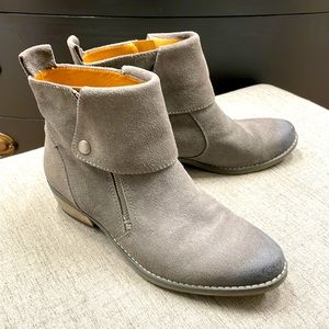 Nine West Gray Booties